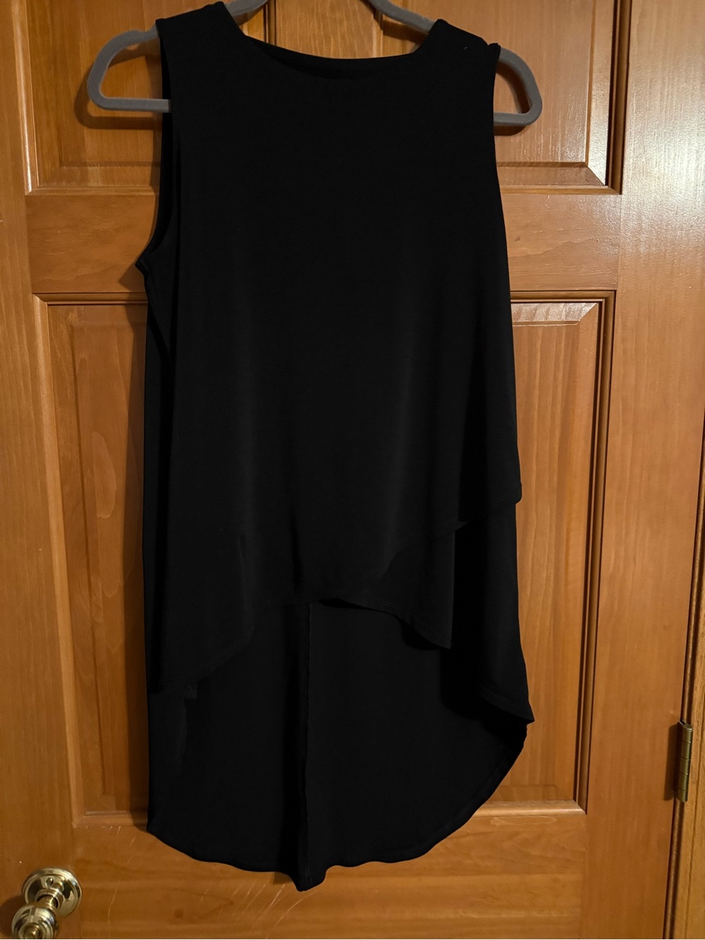 Like new Exprwss women’s hi-lo tank size M